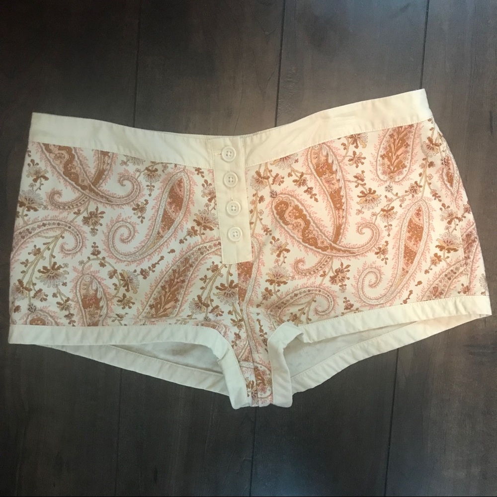 Express Paisley Short Shorts size 9/10